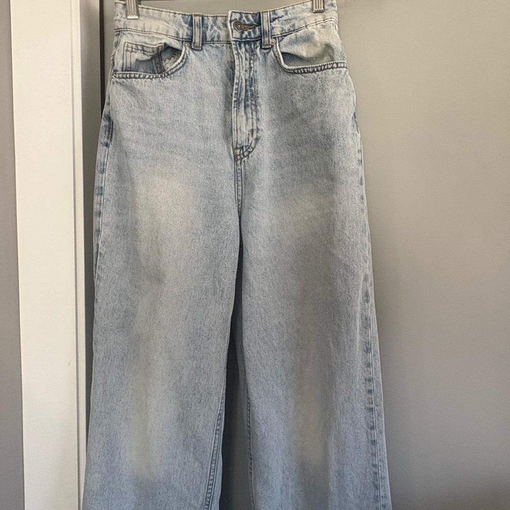 Sale! Divided Light Blue Flare & Wide Leg Jeans, distressed style. Sz 2 - Picture 3 of 11